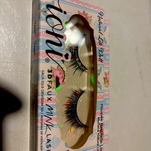 ioni 3D Faux Mink Lashes 100%